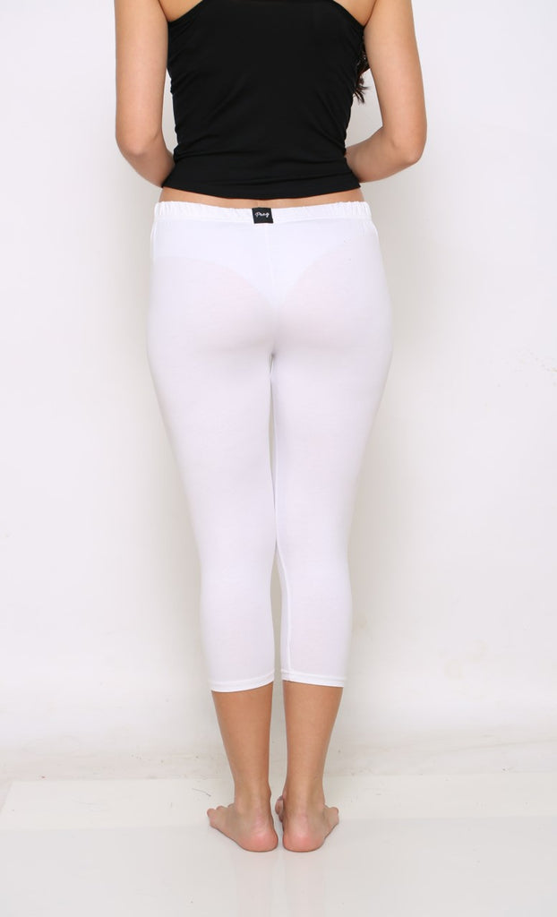 White cotton capri leggings